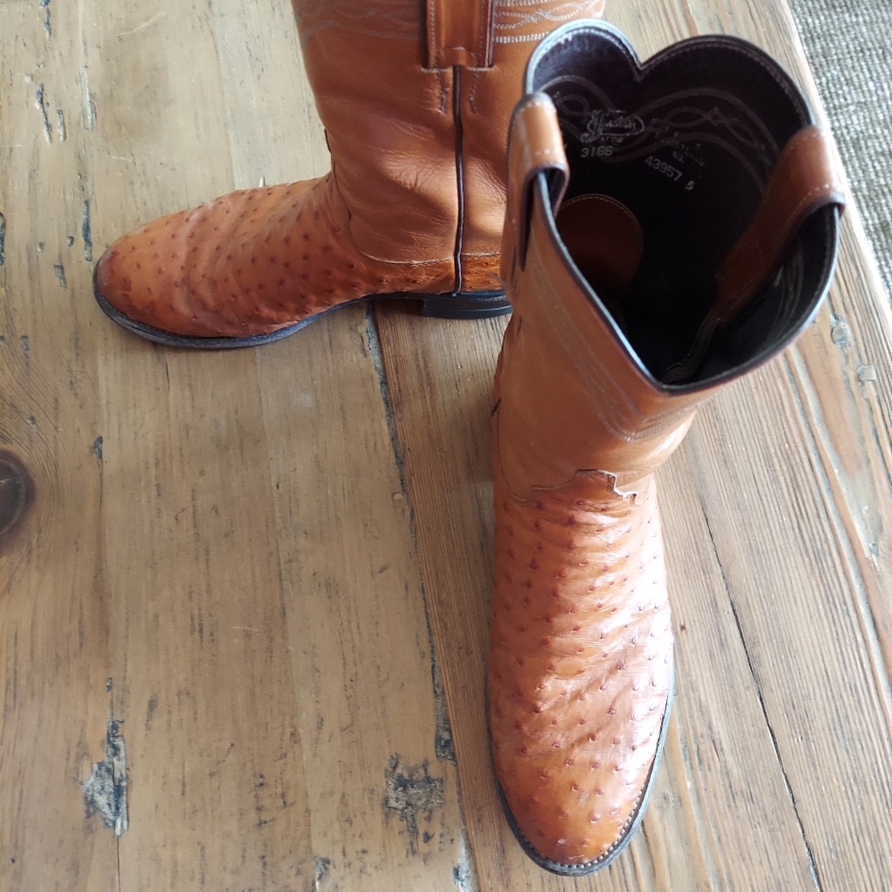 Justin Ostrich Cowboy Boots, men's size 9 1/2, used
